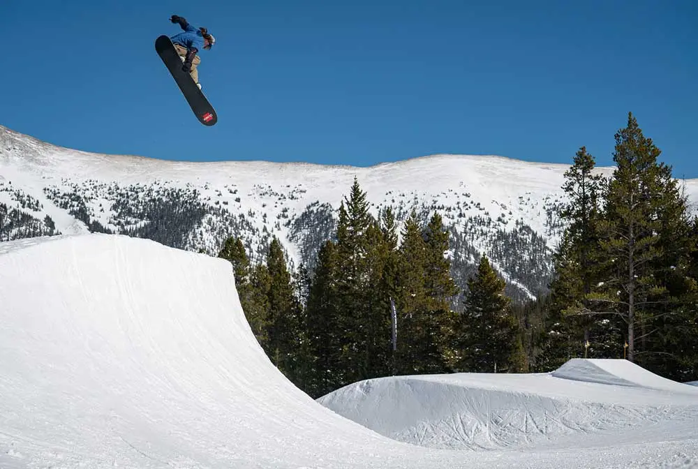 Central Park at Woodward Copper's Mountain Park: Snowboarder Jumping