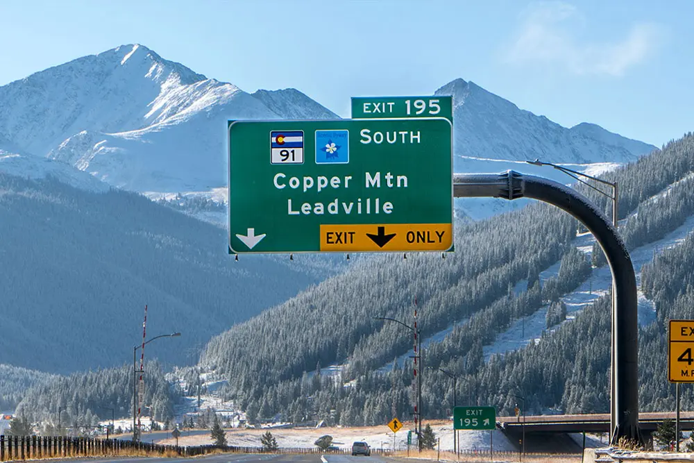 copper mtn exit sign