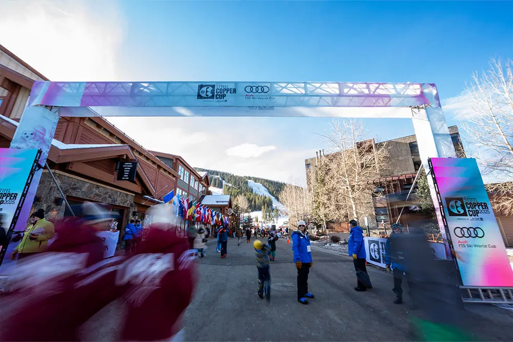 walking thru the entrance at the stifel copper cup fis world cup race